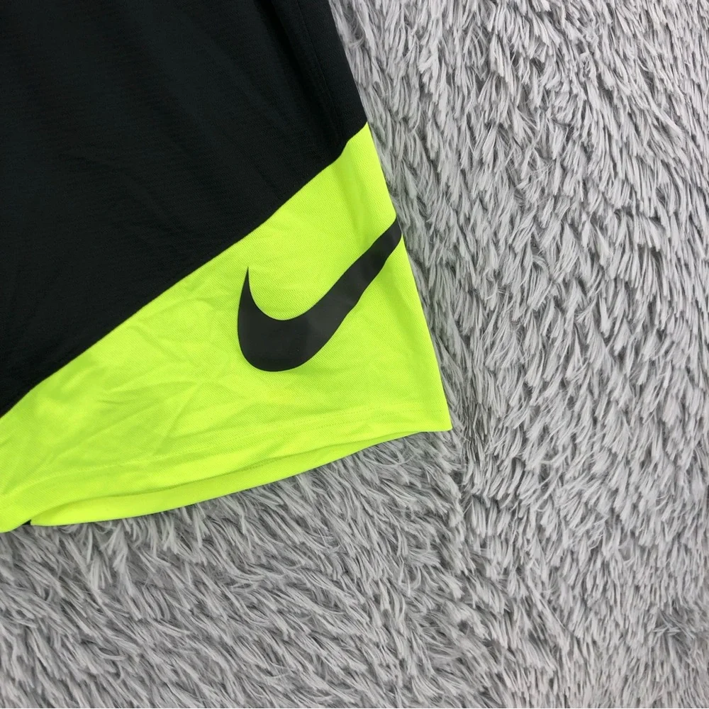 Nike Shorts Dri Fit Boys XL Basketball Yellow Black Shorts Pockets